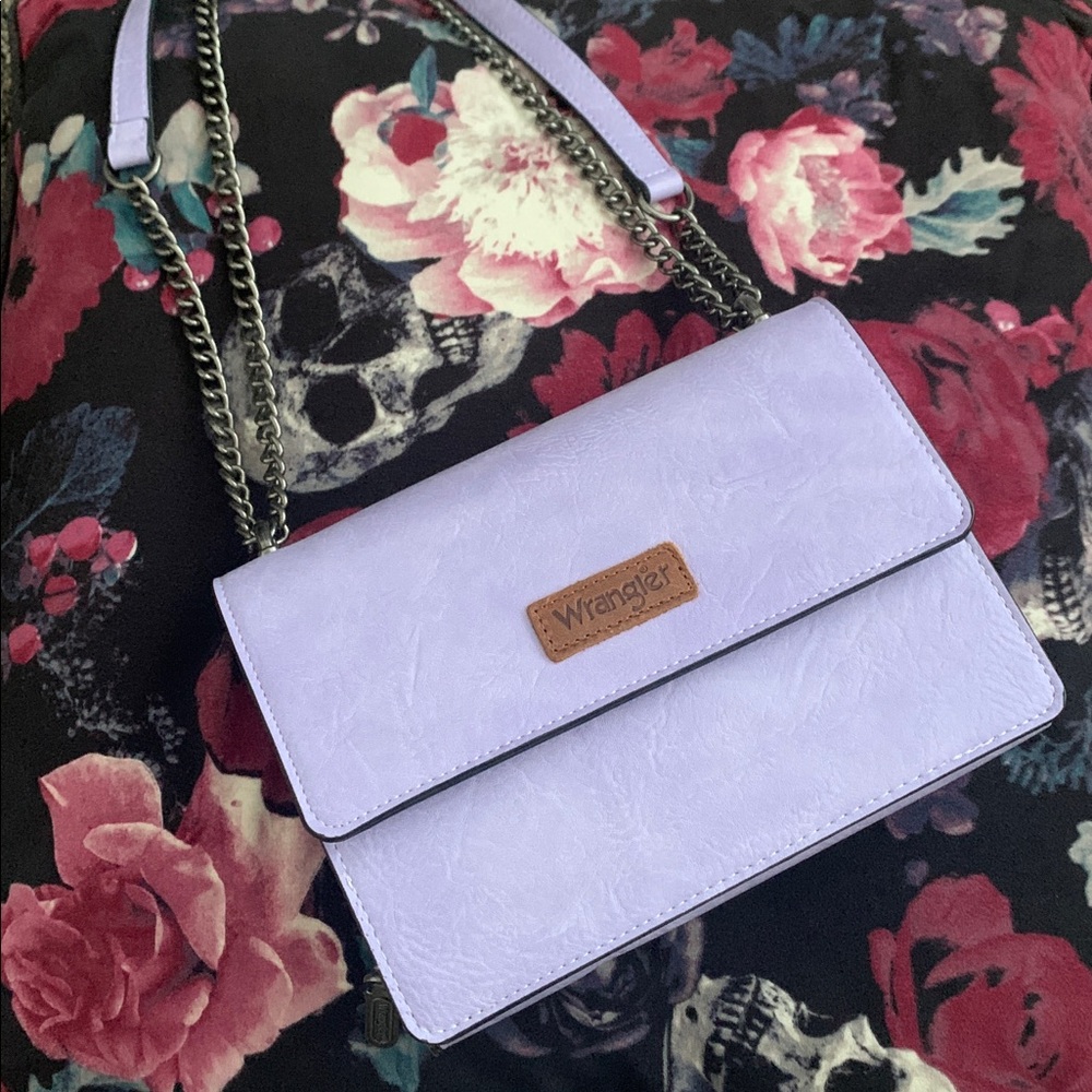 NWOT Wrangler Lilac Chain-Strap Crossbody Bag